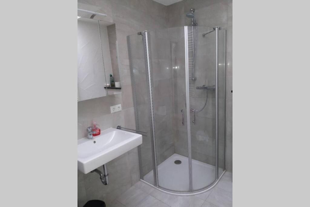Ferienwohnung In Edenkoben Buitenkant foto